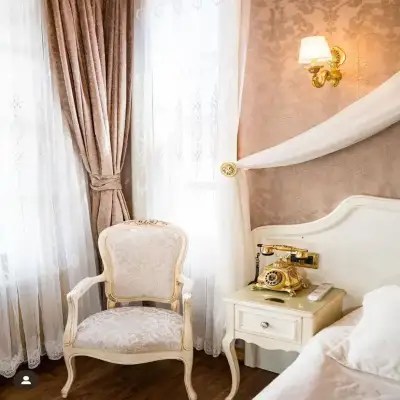 Ada Palas Hotel, +12