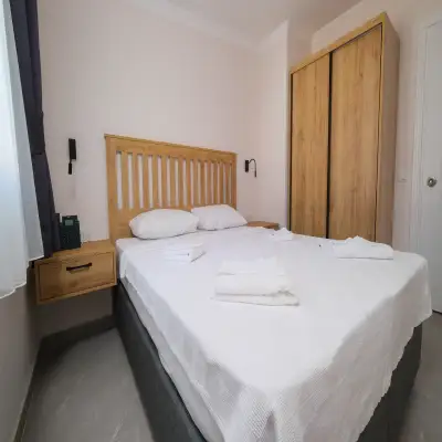 Diplomat Hotel