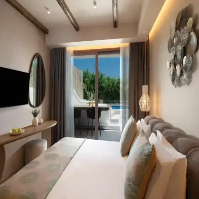 Alexandra Golden Boutique Hotel