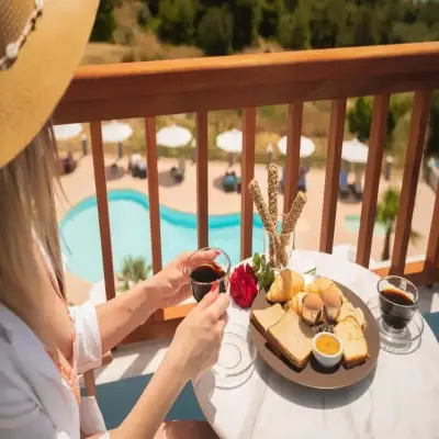 Naftilos Hotel - Samos