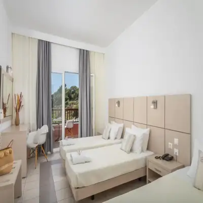 Naftilos Hotel - Samos