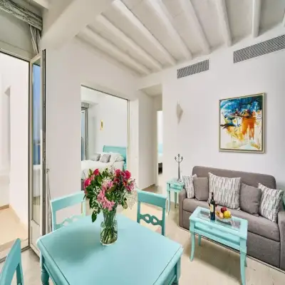 Arte & Mare Elia Luxury Suites & Villas