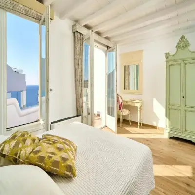Arte & Mare Elia Luxury Suites & Villas