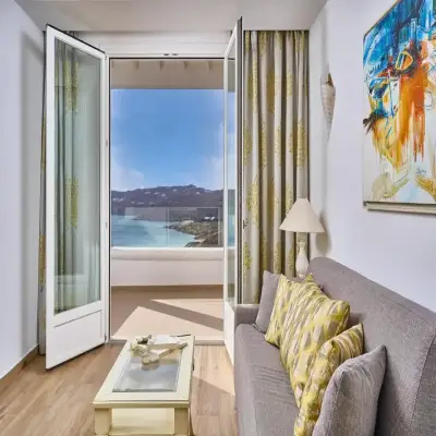 Arte & Mare Elia Luxury Suites & Villas