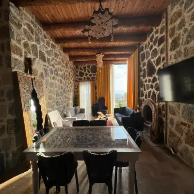 İznik Taş Mahal