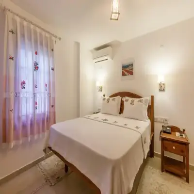 Monza House Hotel, +12