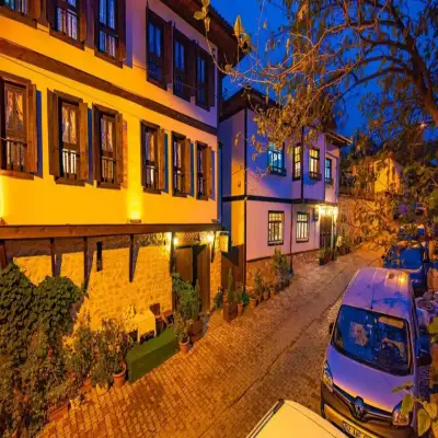 Güneş Konak