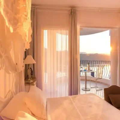 Yalıçapkını Otel