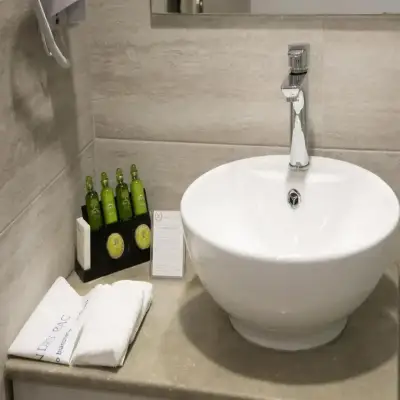 Hyperion Hotel