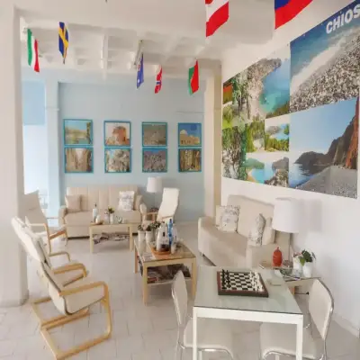 Seafront Studios and Apartments