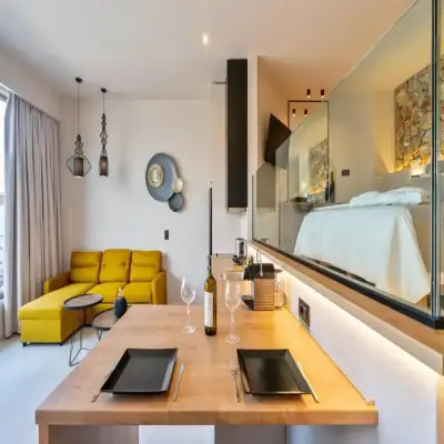 Pathos SeaSide Suites