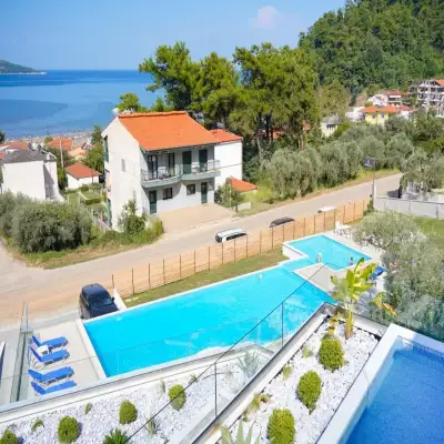 Aloe Elegant Suites