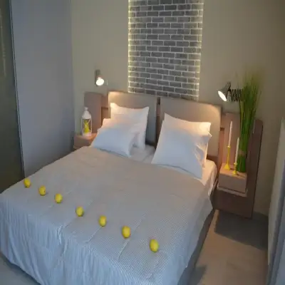 Galaxy City Hotel