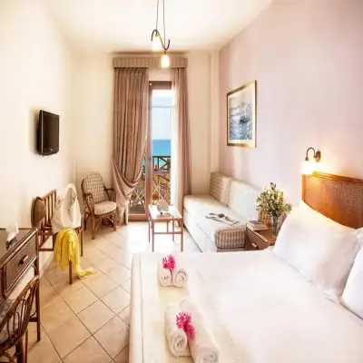 Hotel Paralio