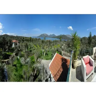 Gera's Olive Grove - Elaionas Lesvou