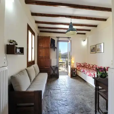 Gera's Olive Grove - Elaionas Lesvou
