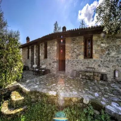 Gera's Olive Grove - Elaionas Lesvou
