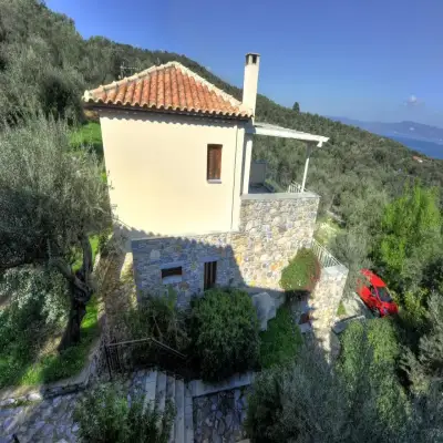 Gera's Olive Grove - Elaionas Lesvou