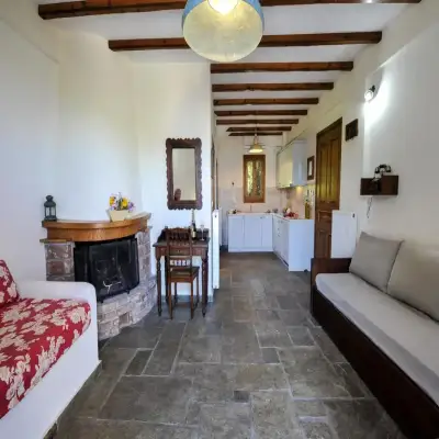 Gera's Olive Grove - Elaionas Lesvou