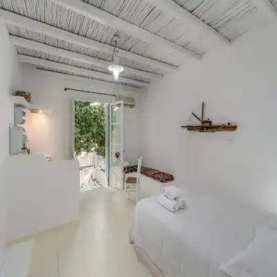Thalassitra Village Hotel