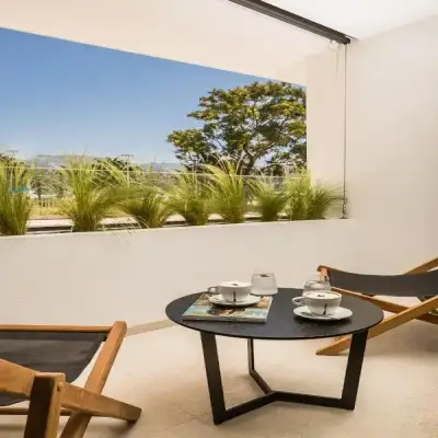 Canale Hotel & Suites