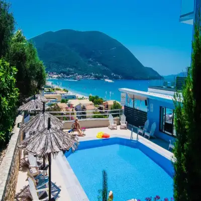 Ponti Beach Hotel