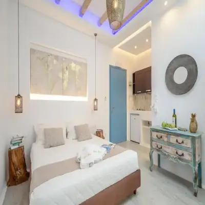 Valena Mare Suites & Apartments