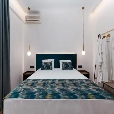 Sirocco Hotel