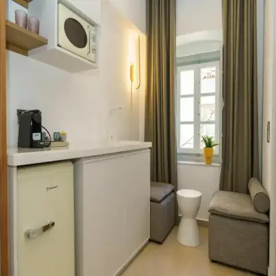 La Vie Hydra Luxury Suites