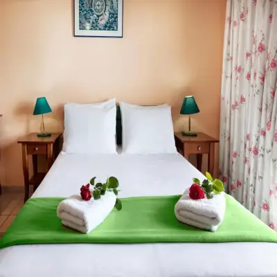 La Luna Hotel
