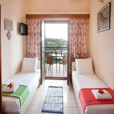 La Luna Hotel