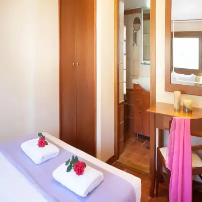 La Luna Hotel