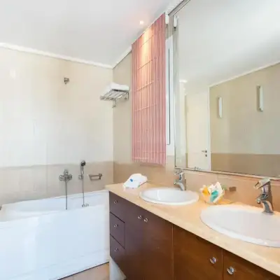 Poseidon Hotel Suites