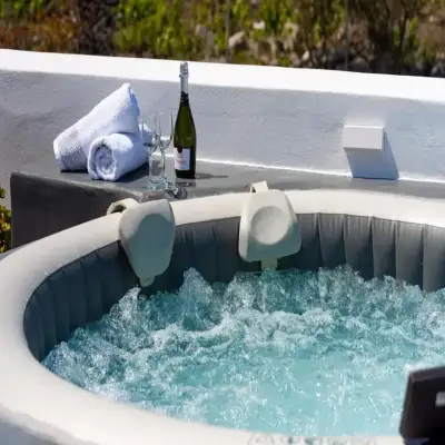 Aerenia Luxury Suites