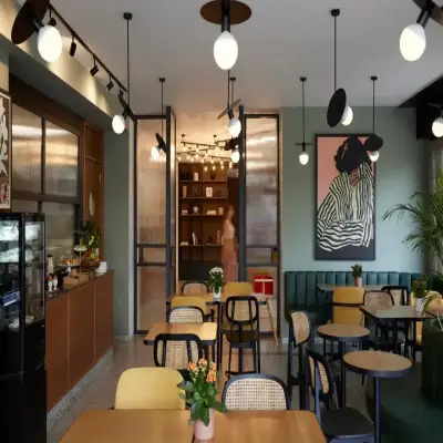 Noa Hotel