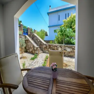Peskesi Ikaria