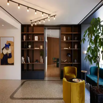 Noa Hotel