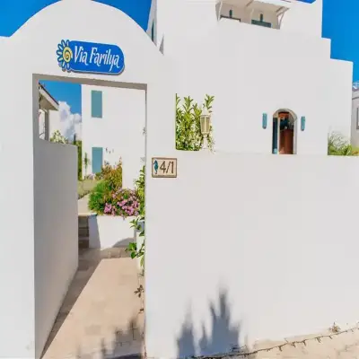 Via Farilya Otel
