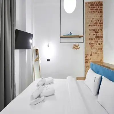 The Maroon Bottle Luxury Suites