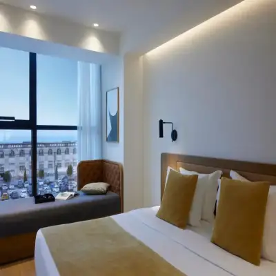 Noa Hotel