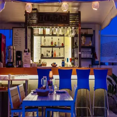 Via Farilya Otel