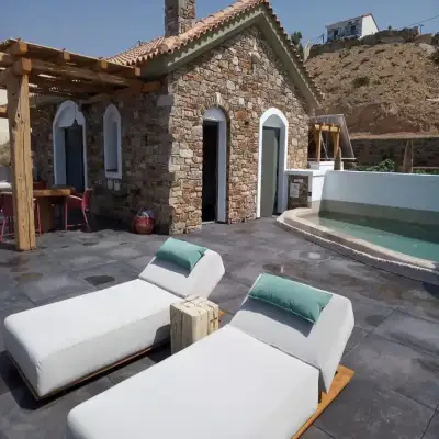 Toxotis Villas