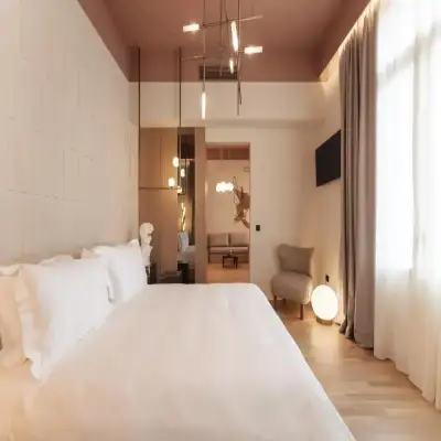 Zenith Premium Suites