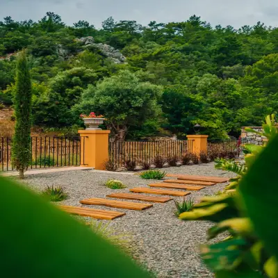 The Remote Hotel
