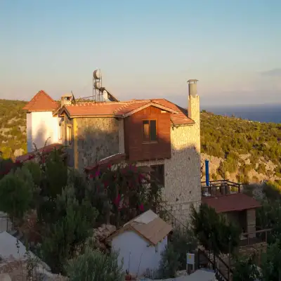 Adamkayalar Holiday Village