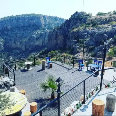 Adamkayalar Holiday Village