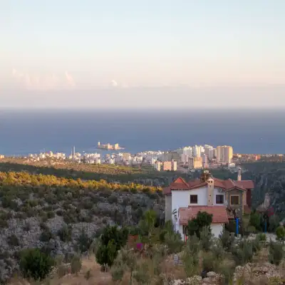 Adamkayalar Holiday Village