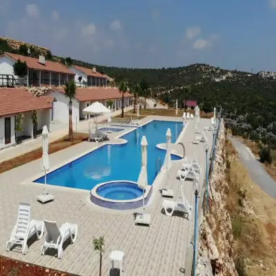 Adamkayalar Holiday Village