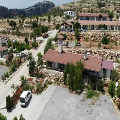 Adamkayalar Holiday Village