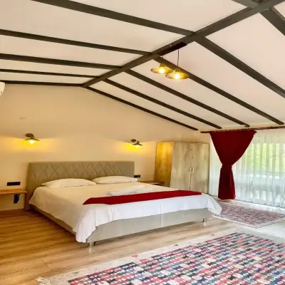 Bağdat Resort Otel - Kütük Evler